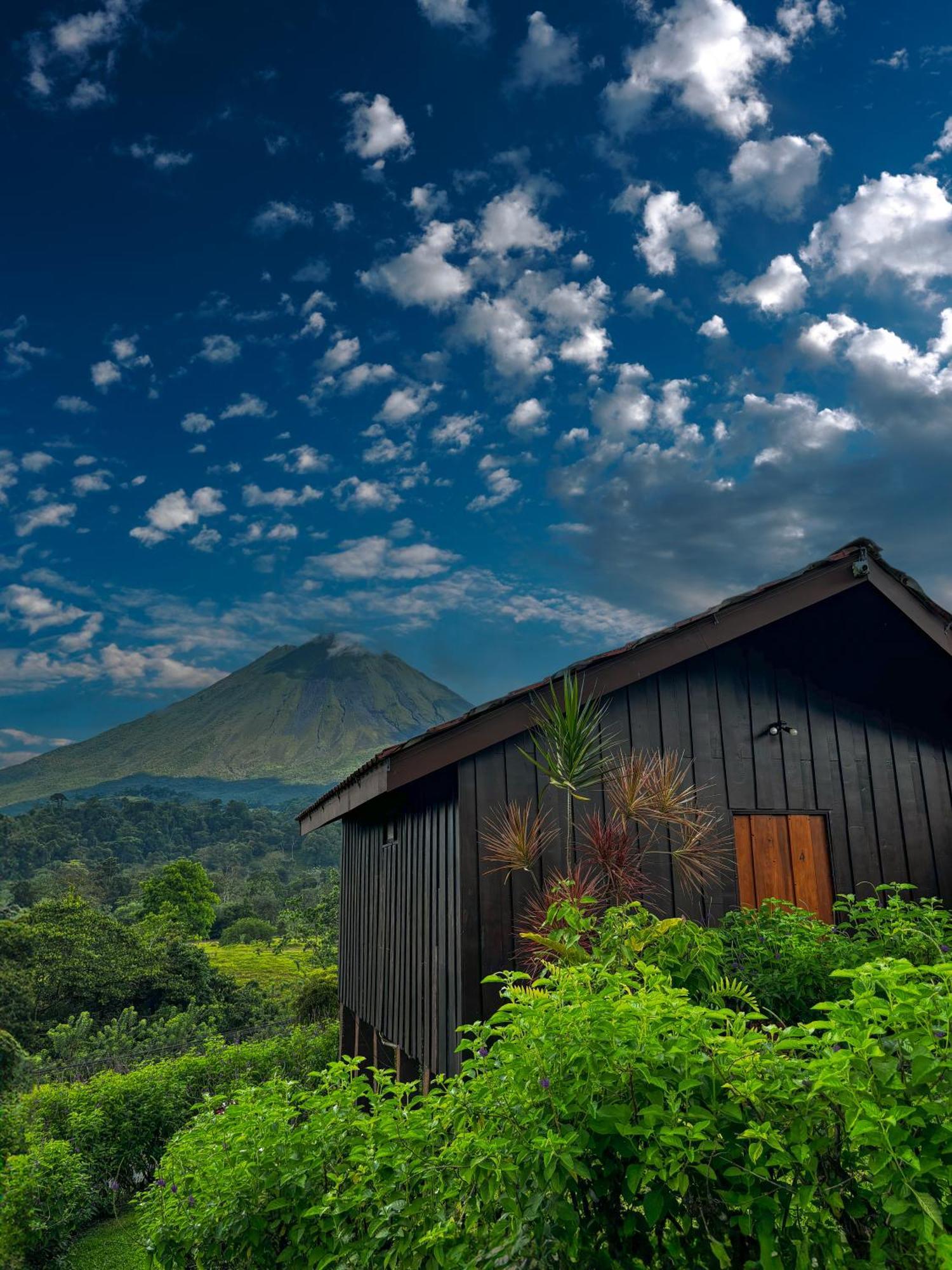 Arenal Roca Lodge La Fortuna Exterior foto