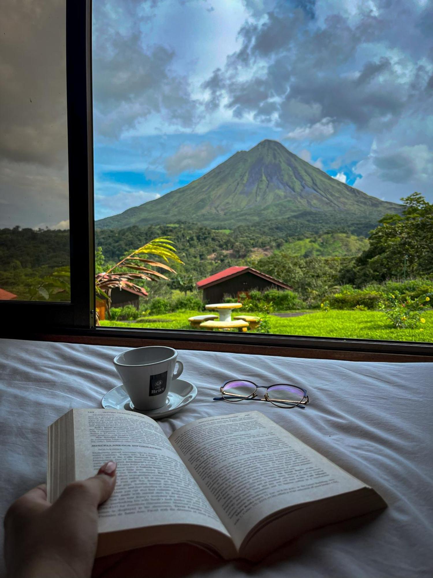 Arenal Roca Lodge La Fortuna Exterior foto